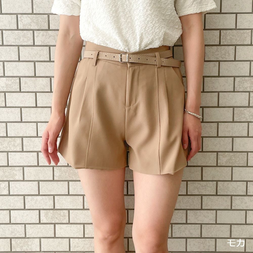 美脚×脚長シルエット》レディース 共ベルト付き タックショートパンツ