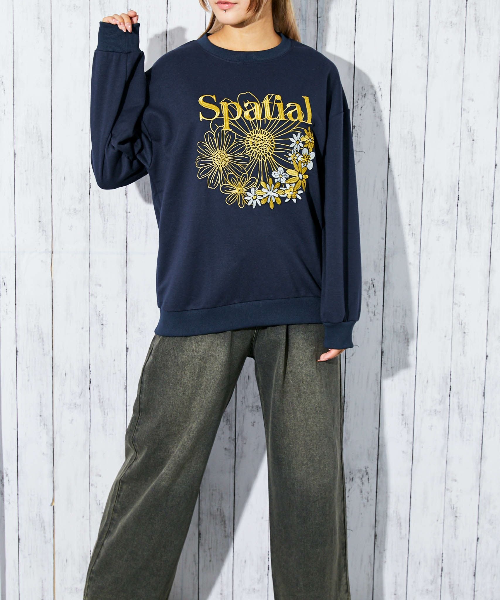 花刺繍×ロゴ》レディース 裏毛スウェット プルオーバー カジュアル 春