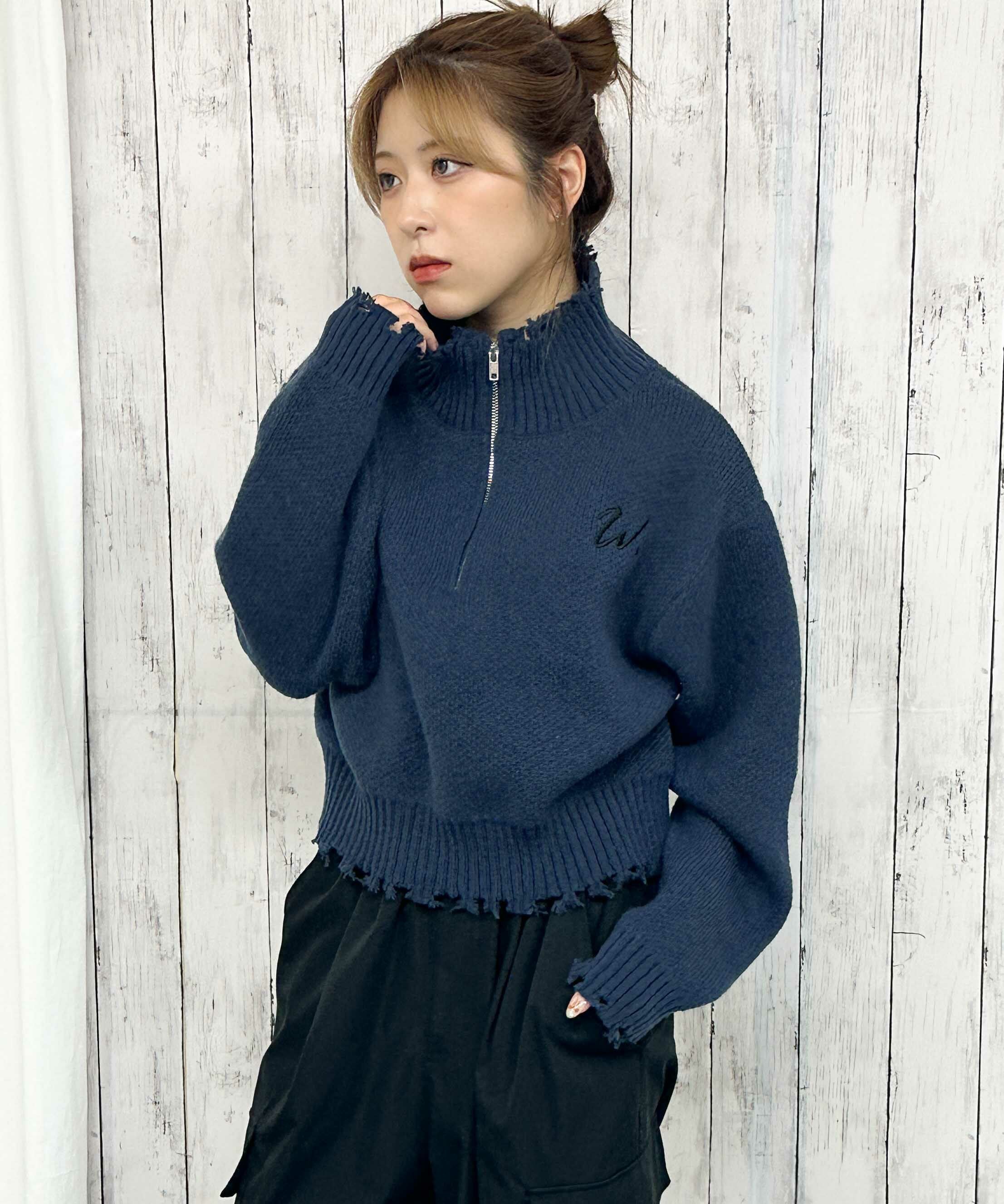 ダメージ×ハーフジップ》レディース ニットプルオーバー ショート丈