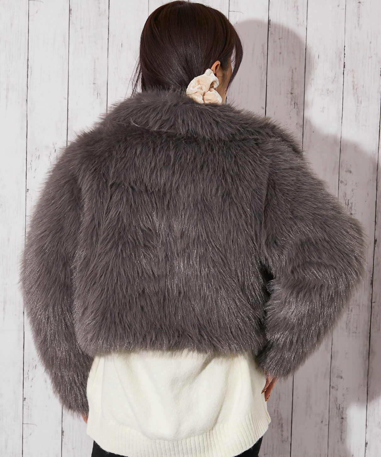 ZARA 美品 ファーブルゾン グレー ショート丈 ふわふわ ボリューム衿×ふわふわフェイクファー》レディース ファーブルゾン