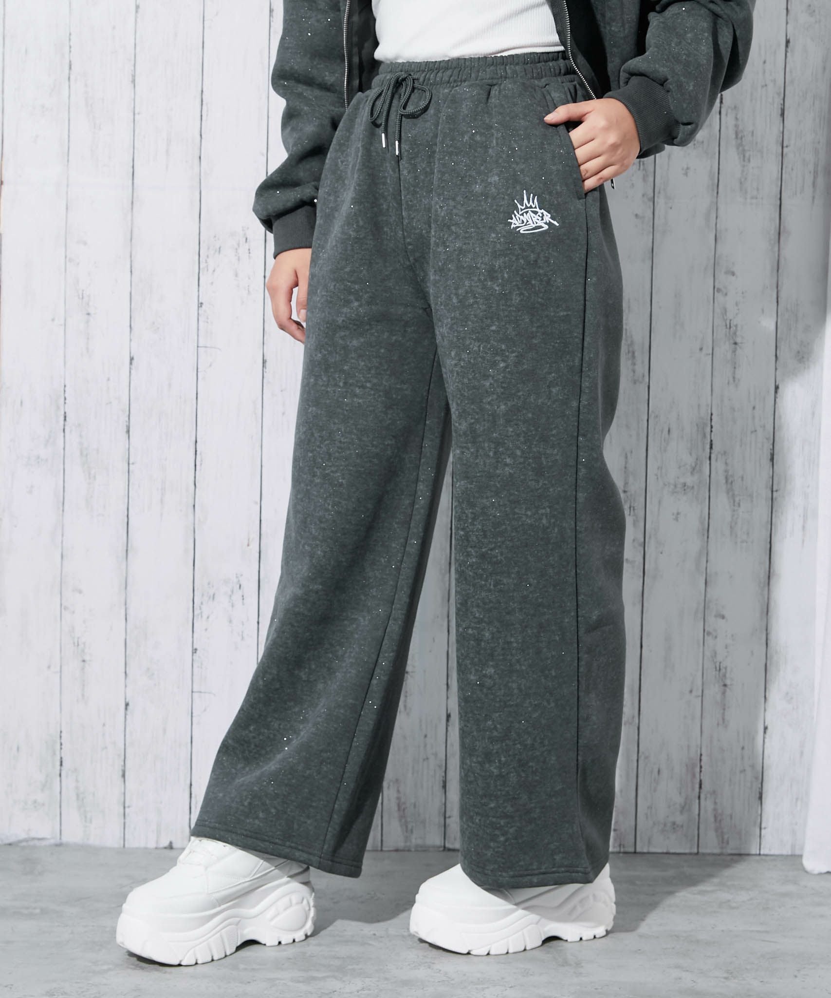 ラメきらっと》裏起毛 ワイドスウェットパンツ 体型カバー 楽ちん 春
