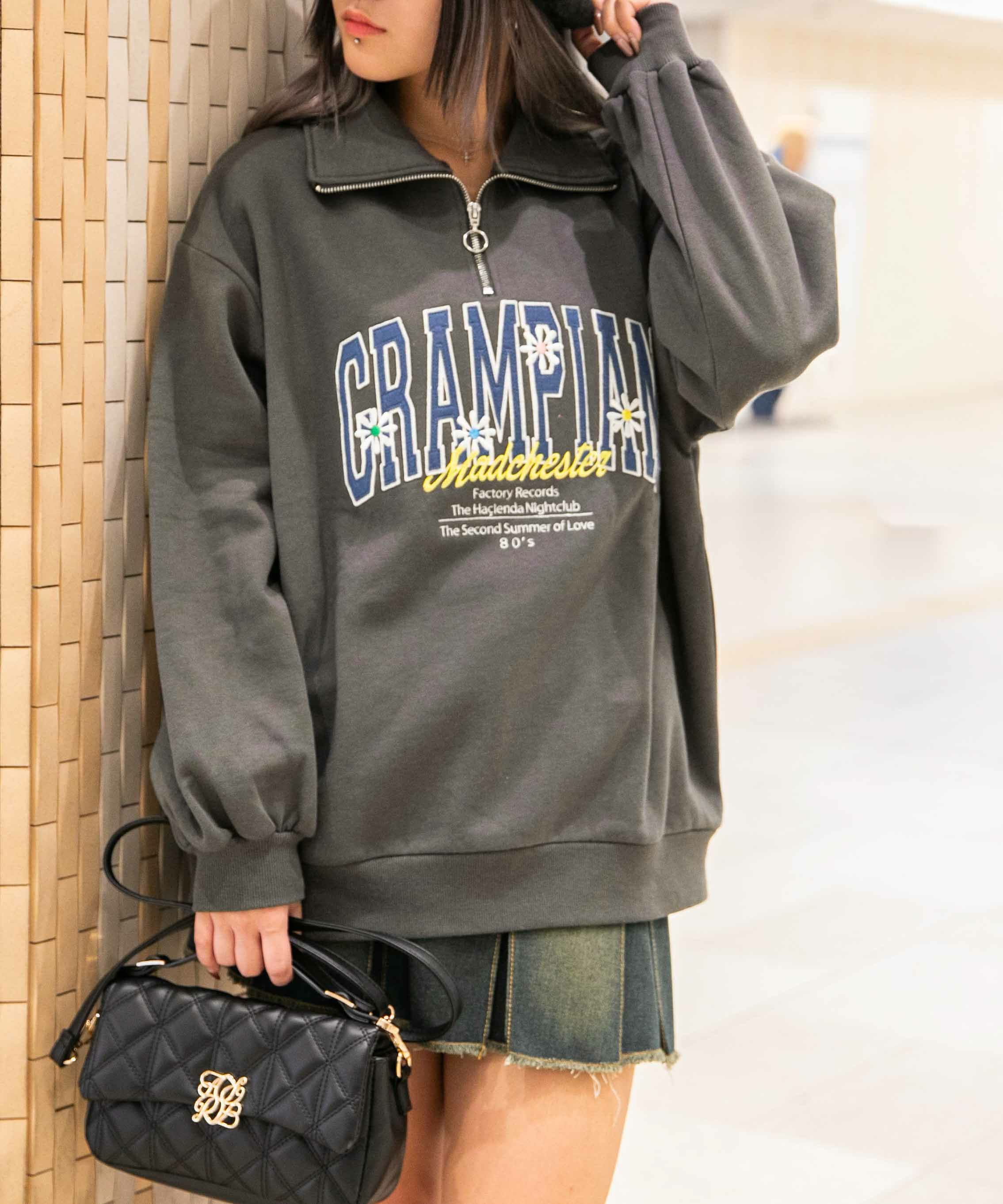 カレッジロゴ×裏起毛》刺繍入りハーフジップスウェット | GORGE カレッジロゴ×裏起毛》刺繍入りハーフジップスウェット | GORGE