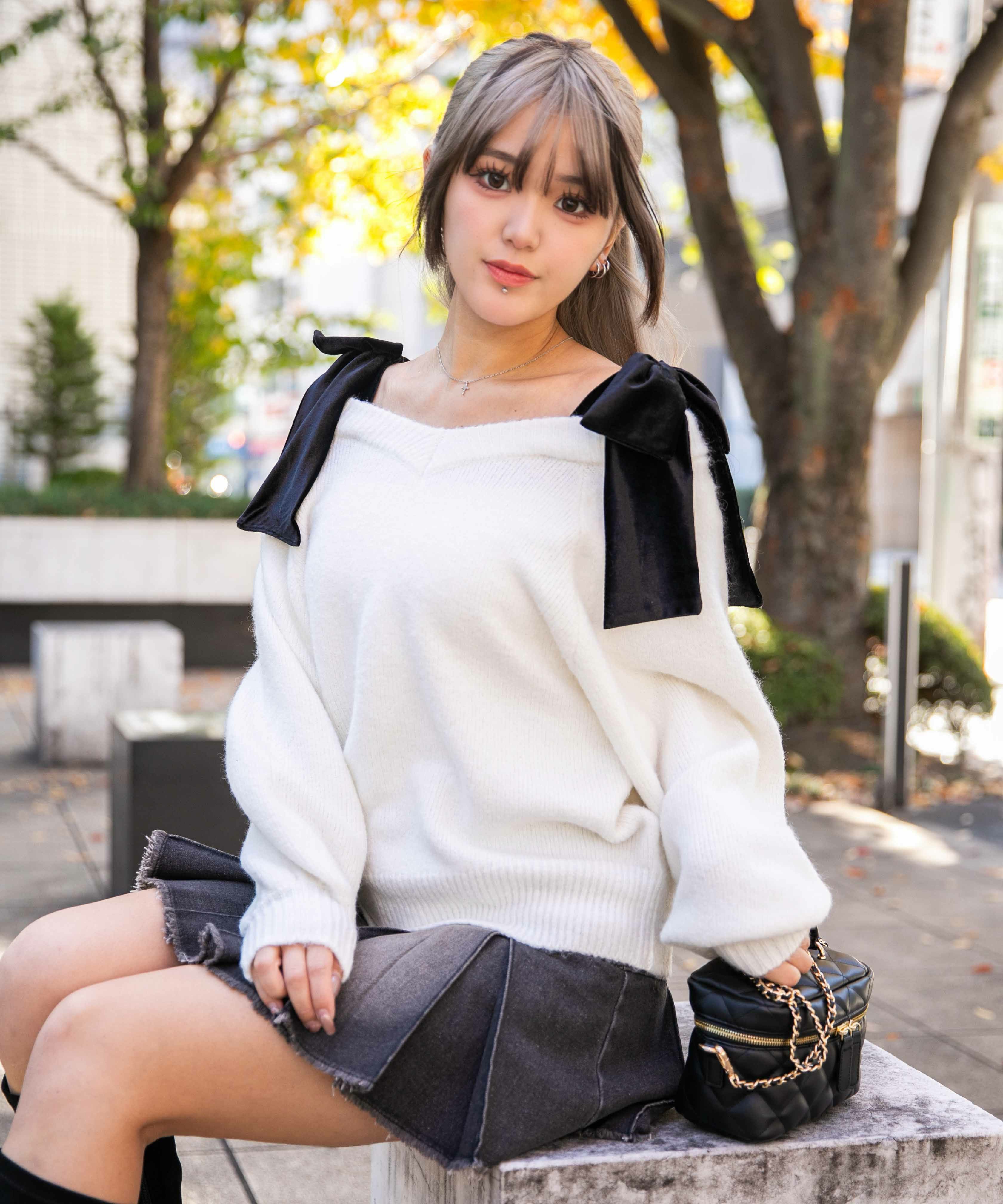 ベロアリボン×ふわモコ柔らか》ワイドネックニットトップス 冬◎ | GORGE