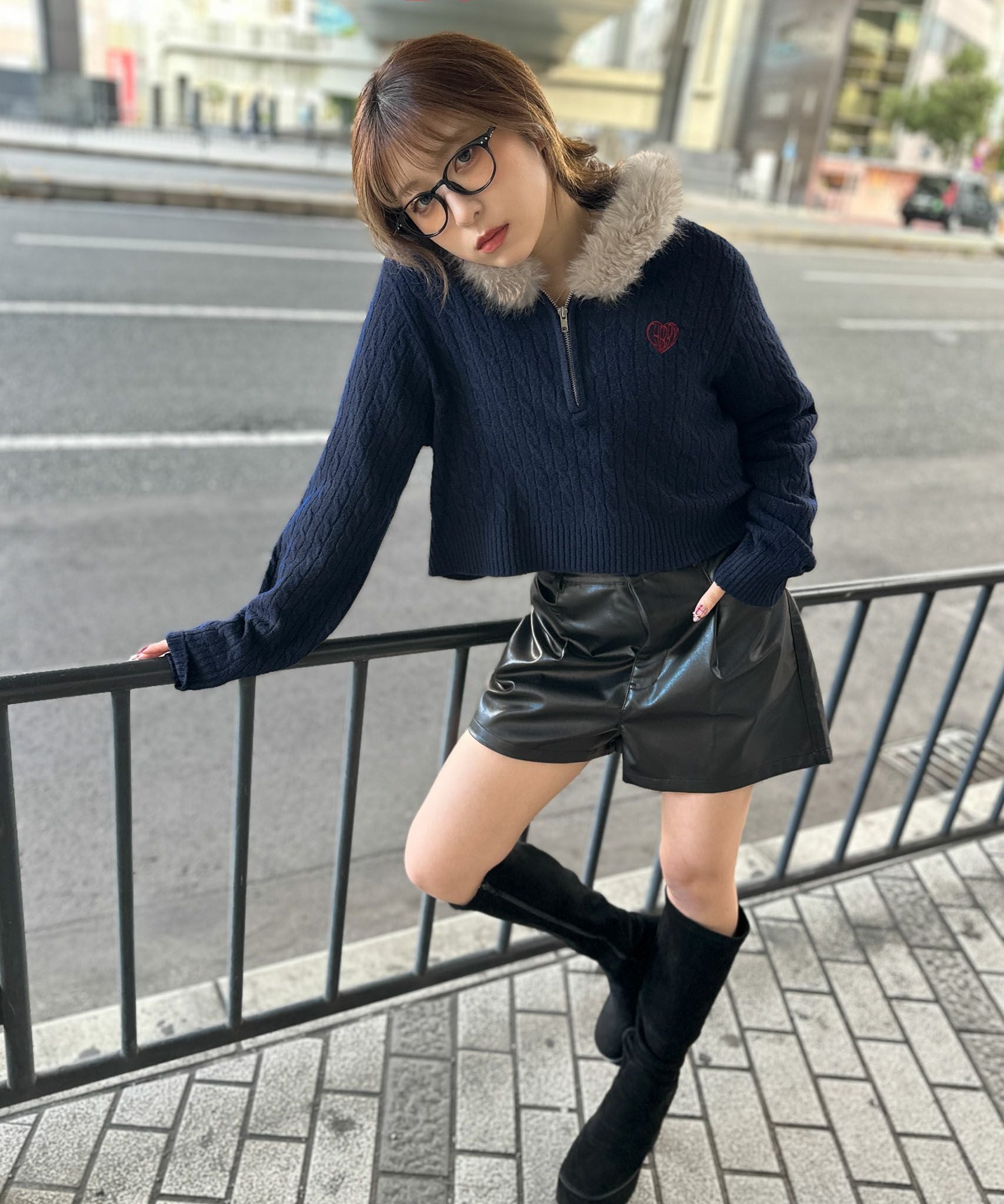 ケーブル編み×ファーフード》ハーフZIPニットプルオーバー／秋冬