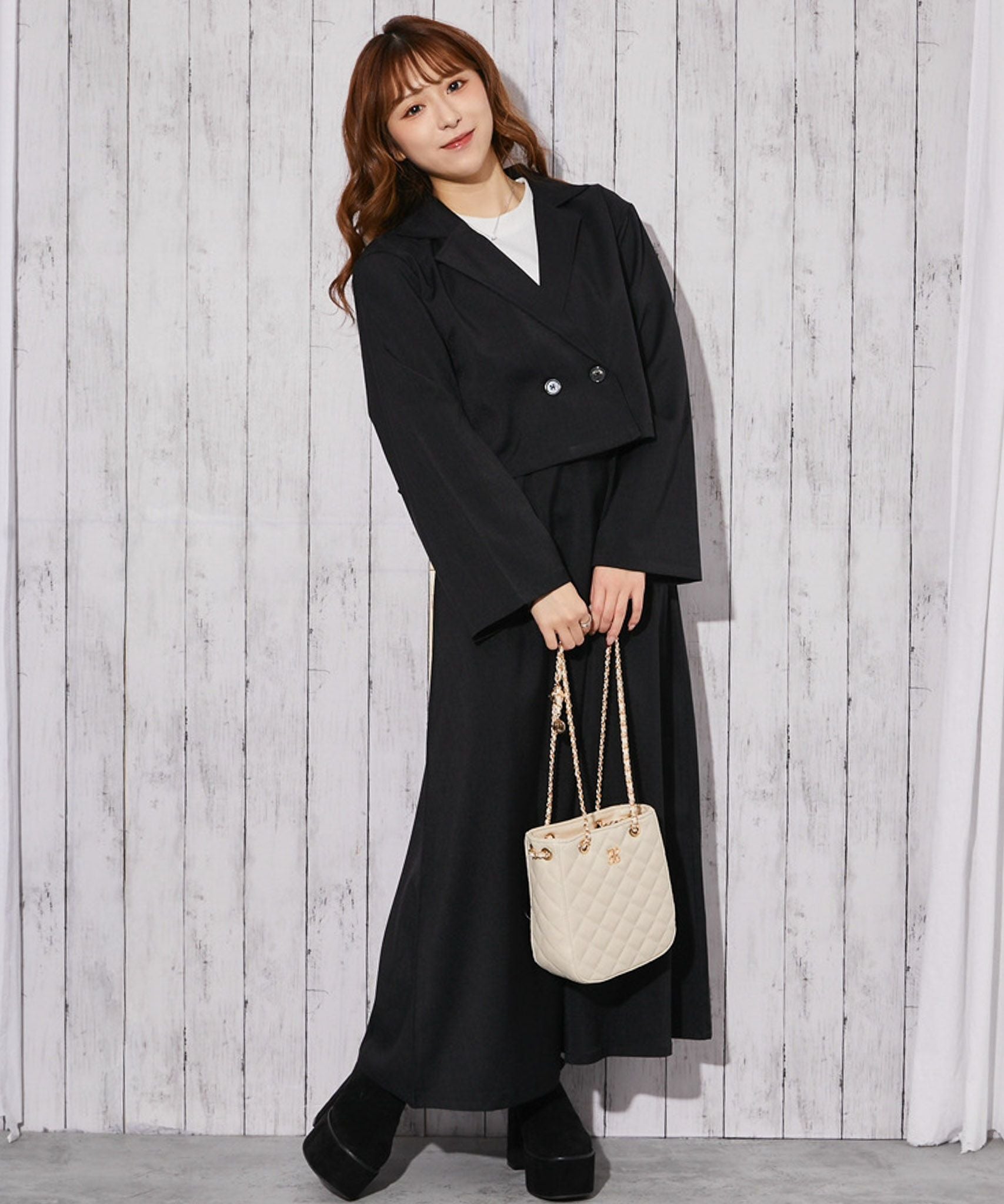 【クレージュ】春夏　ジャケット&amp;ワンピース　セットアップ　コサージュ付き 2点セットキャミソールワンピースジャケットアウター春夏
