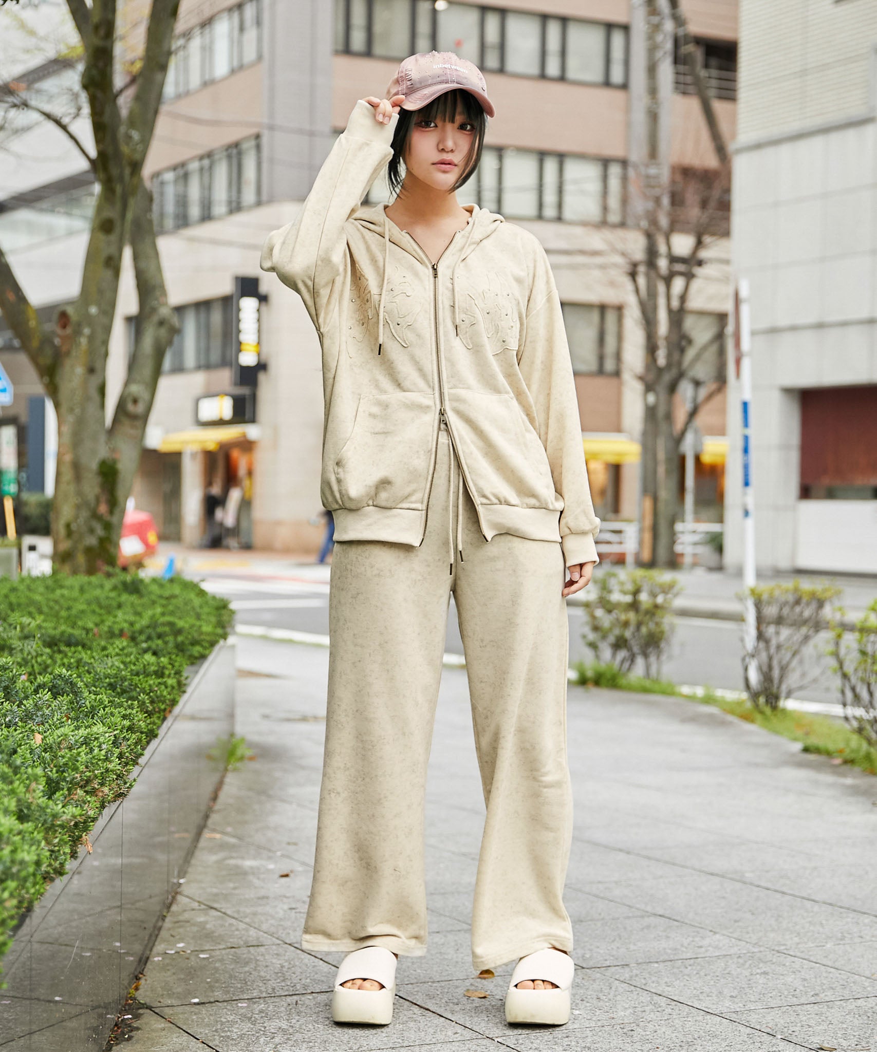 ピグメント風・オーバーサイズ》ZIPパーカー／ストリート／春秋冬