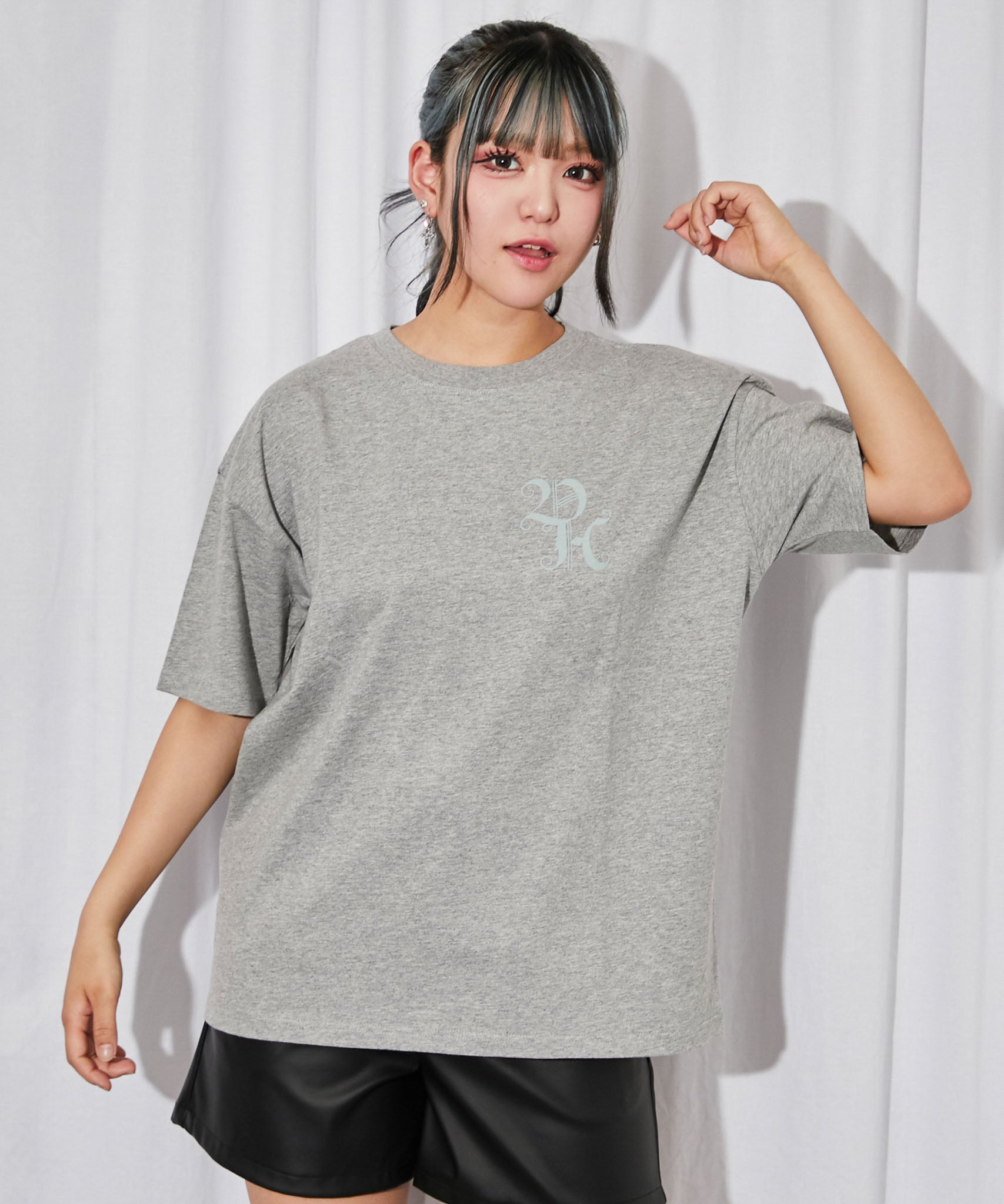 クロスバックプリント》BIG Tシャツ／ストリート／春夏／全3色