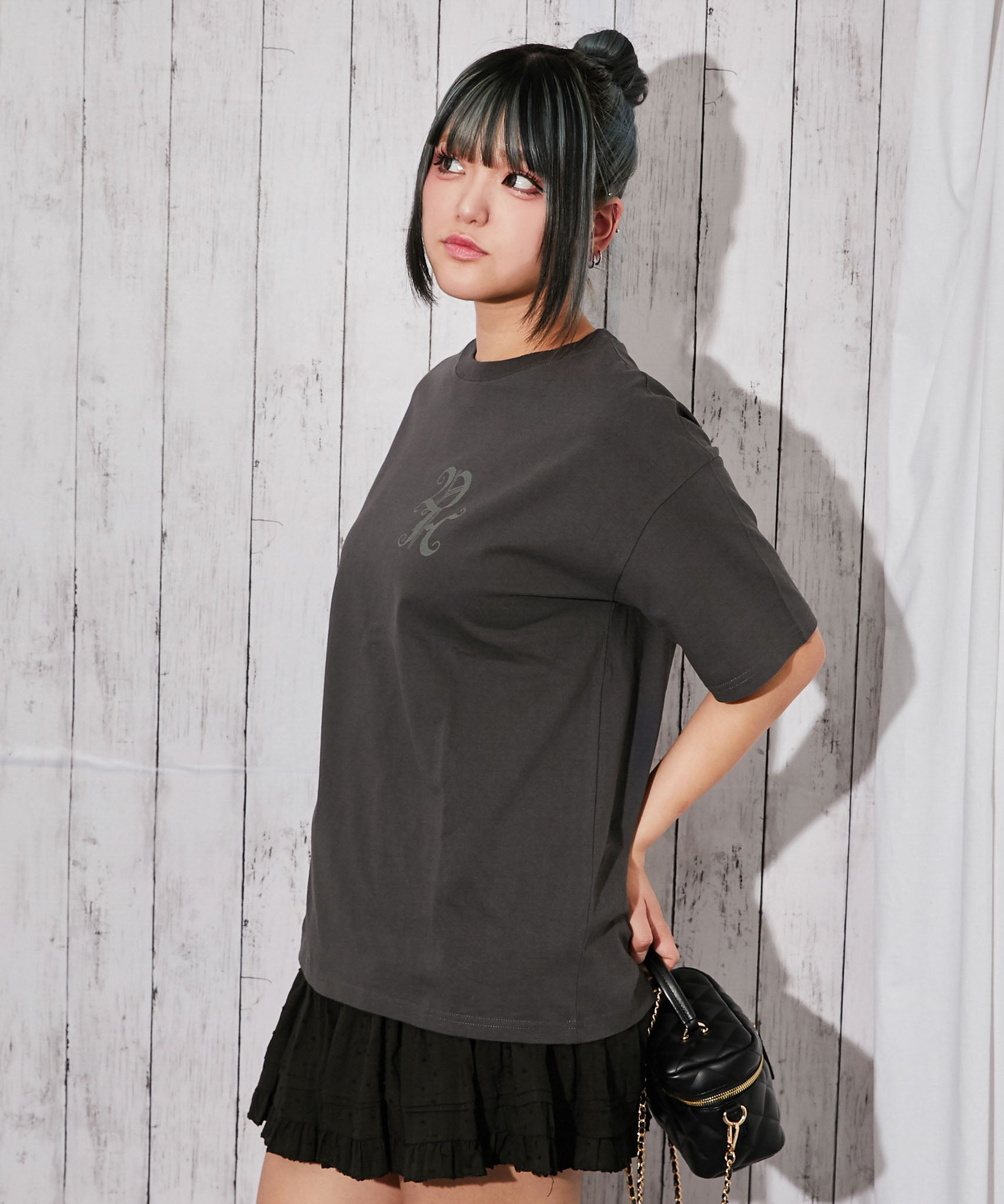 クロスバックプリント》BIG Tシャツ／ストリート／春夏／全3色