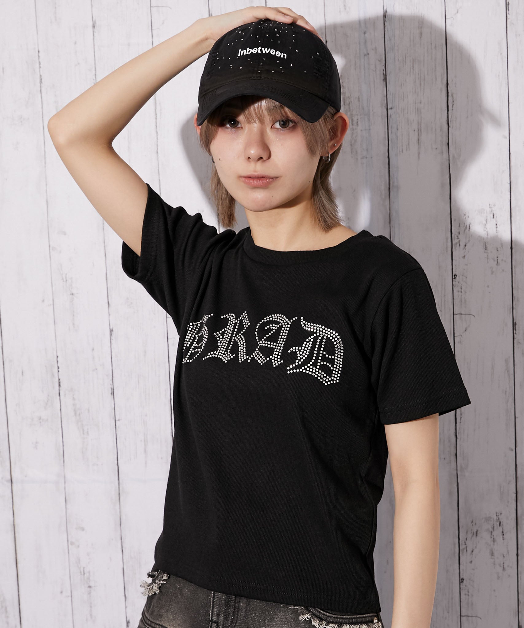 ラインストーンロゴ×短丈》Tシャツ／Y2K／春夏／全2色 | GORGE
